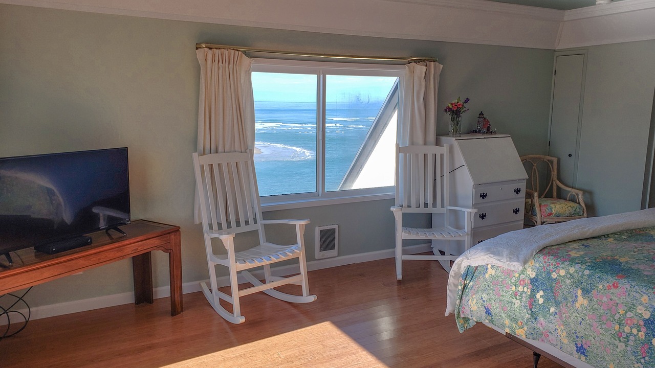Photo of Bedroom in Netarts