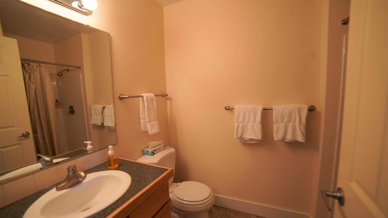 Photo of Bedroom in Creekside Meadows