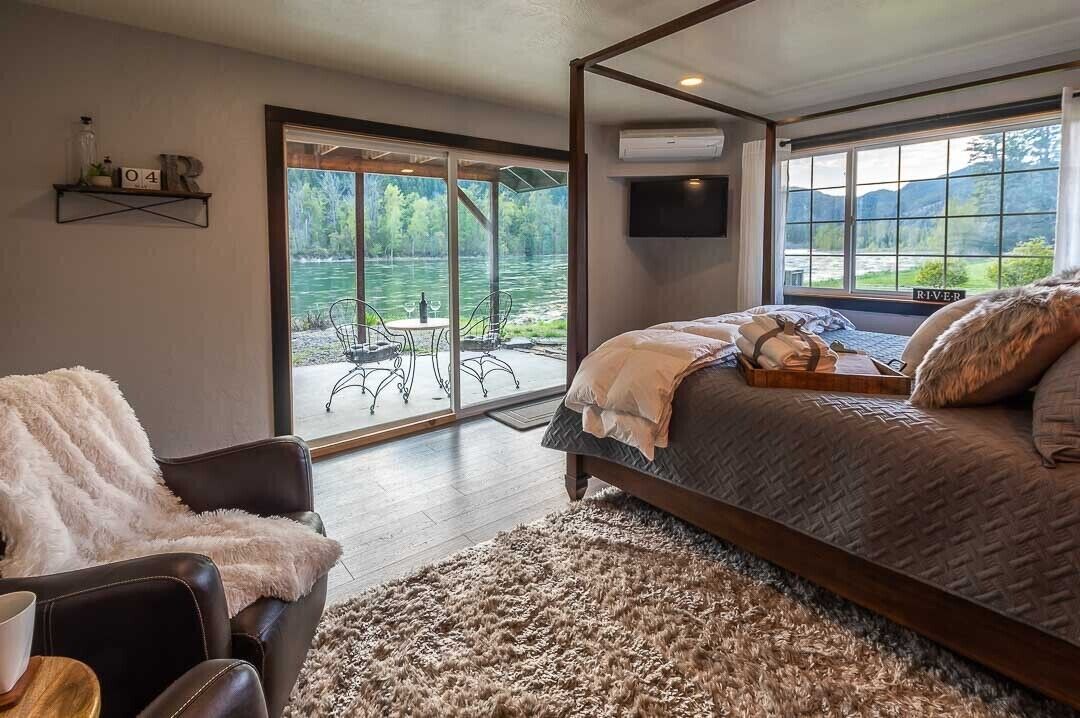 Photo of Bedroom in Libby
