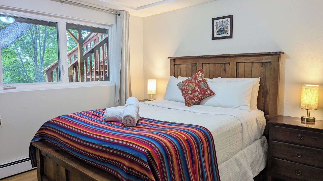Photo of Bedroom in Farviews - Pattee Canyon