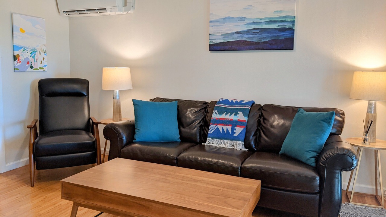 Photo of Livingroom in Farviews - Pattee Canyon