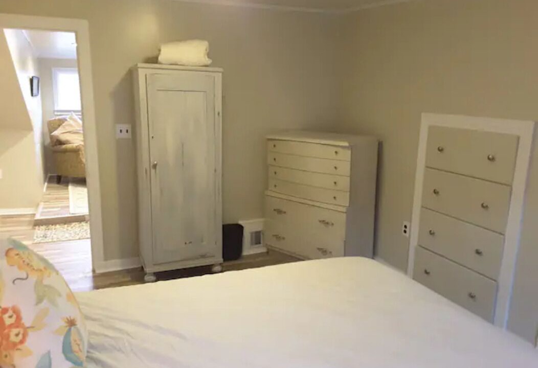 Photo of Bedroom in Brighton Heights