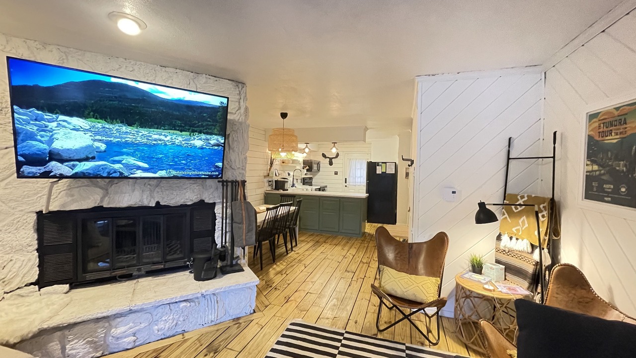 Photo of Bedroom in Red River