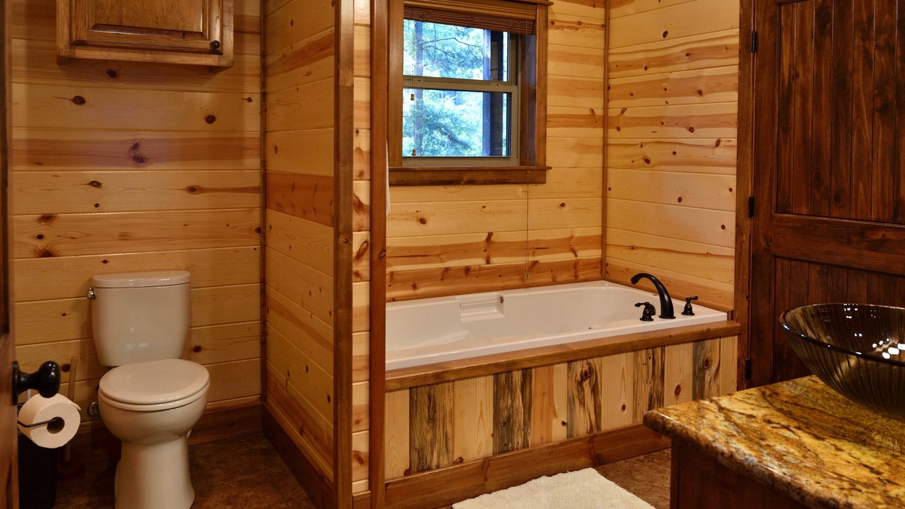 Photo of Bathroom in Hochatown