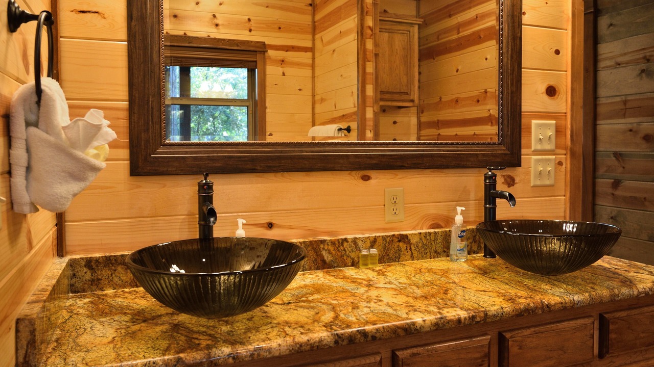 Photo of Bathroom in Hochatown