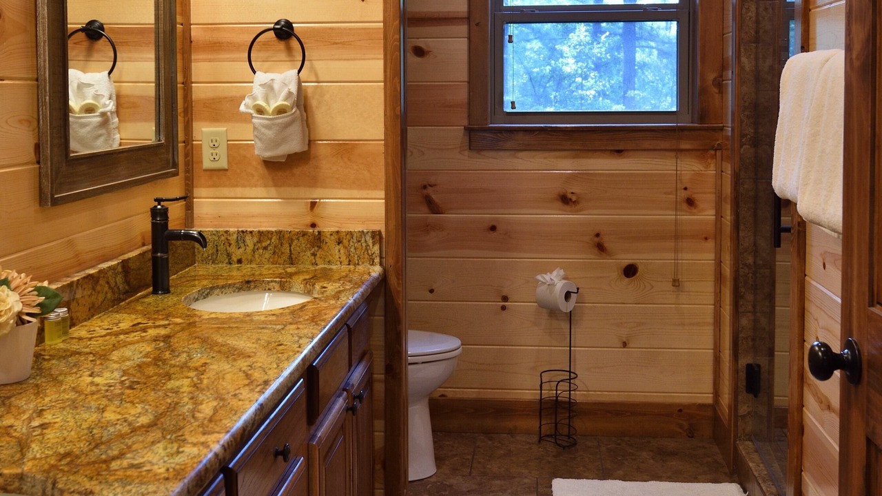 Photo of Bathroom in Hochatown