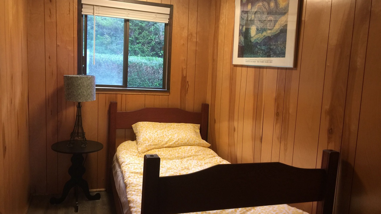 Photo of Bedroom in Clinton