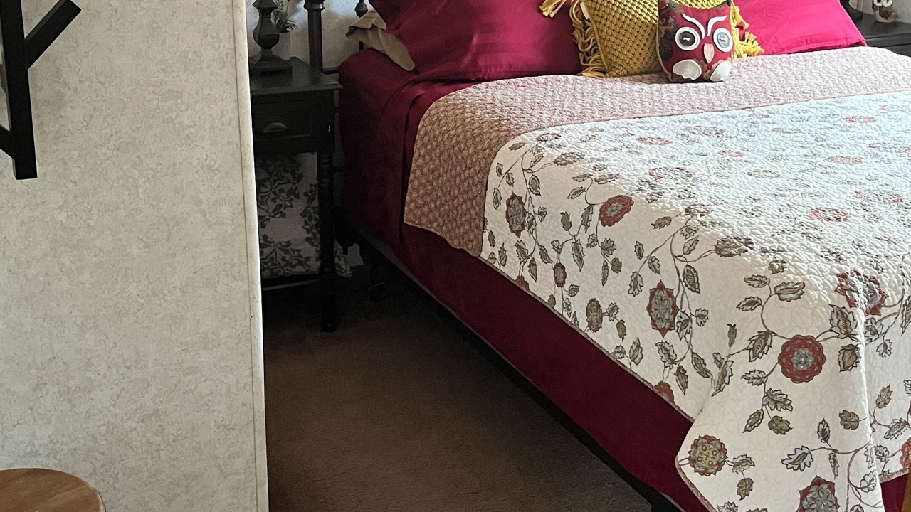 Photo of Bedroom in Loudonville