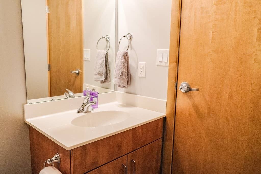 Photo of Bathroom in Wholesale District
