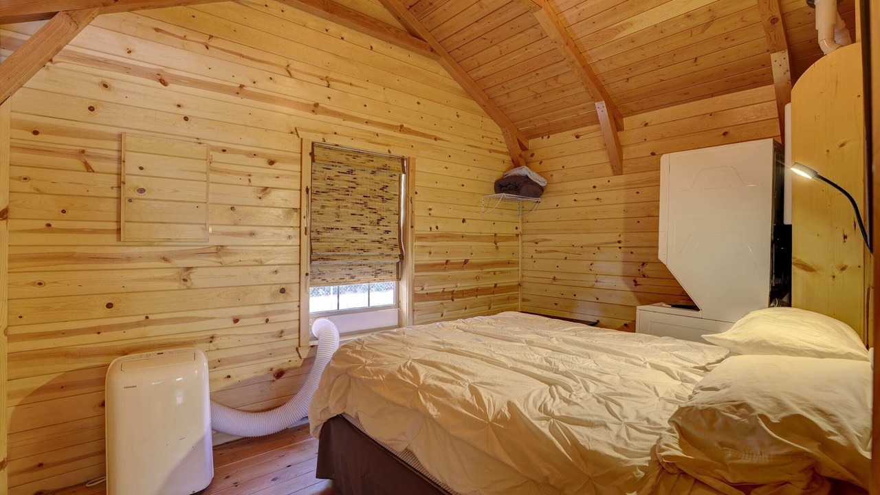 Photo of Bedroom in Dayton