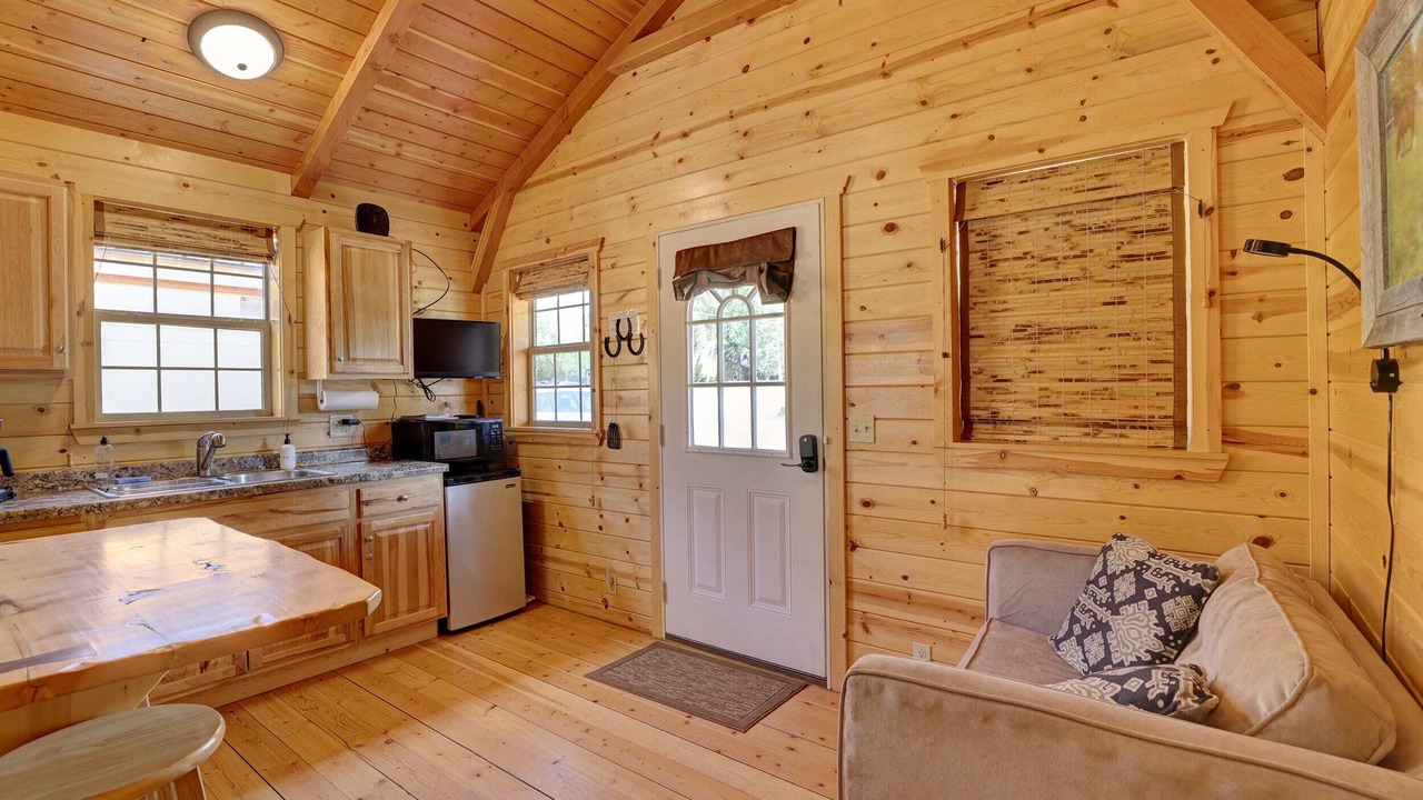 Photo of Livingroom in Dayton