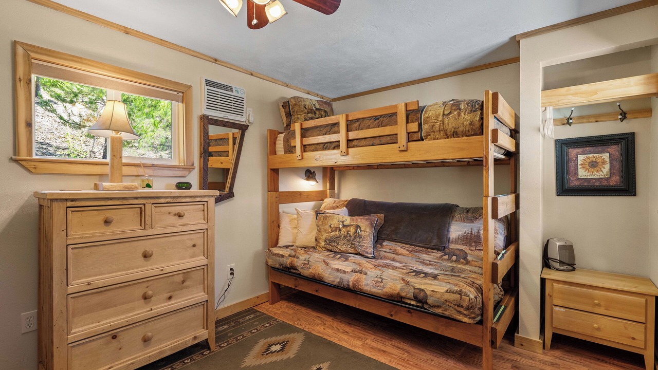Photo of Bedroom in Kellogg