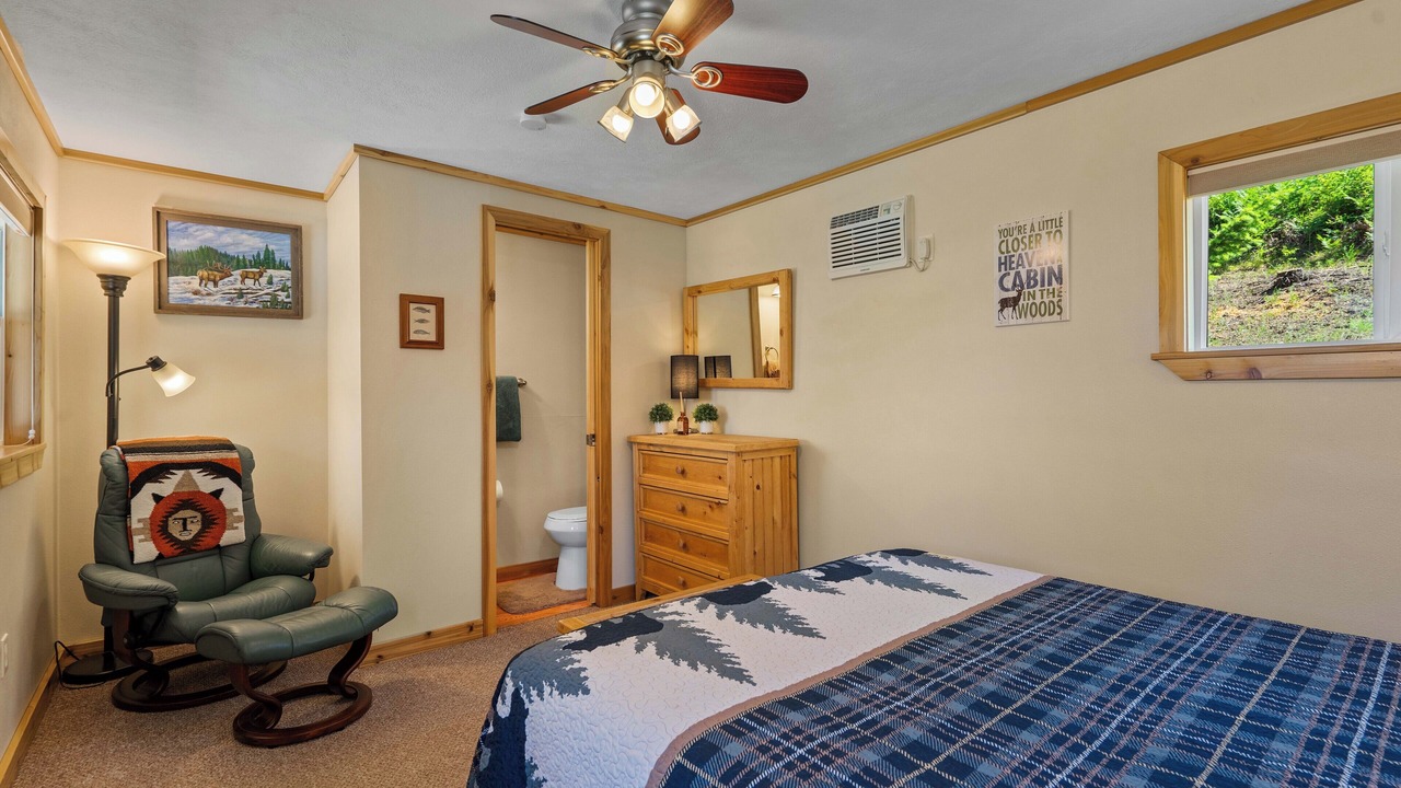 Photo of Bedroom in Kellogg