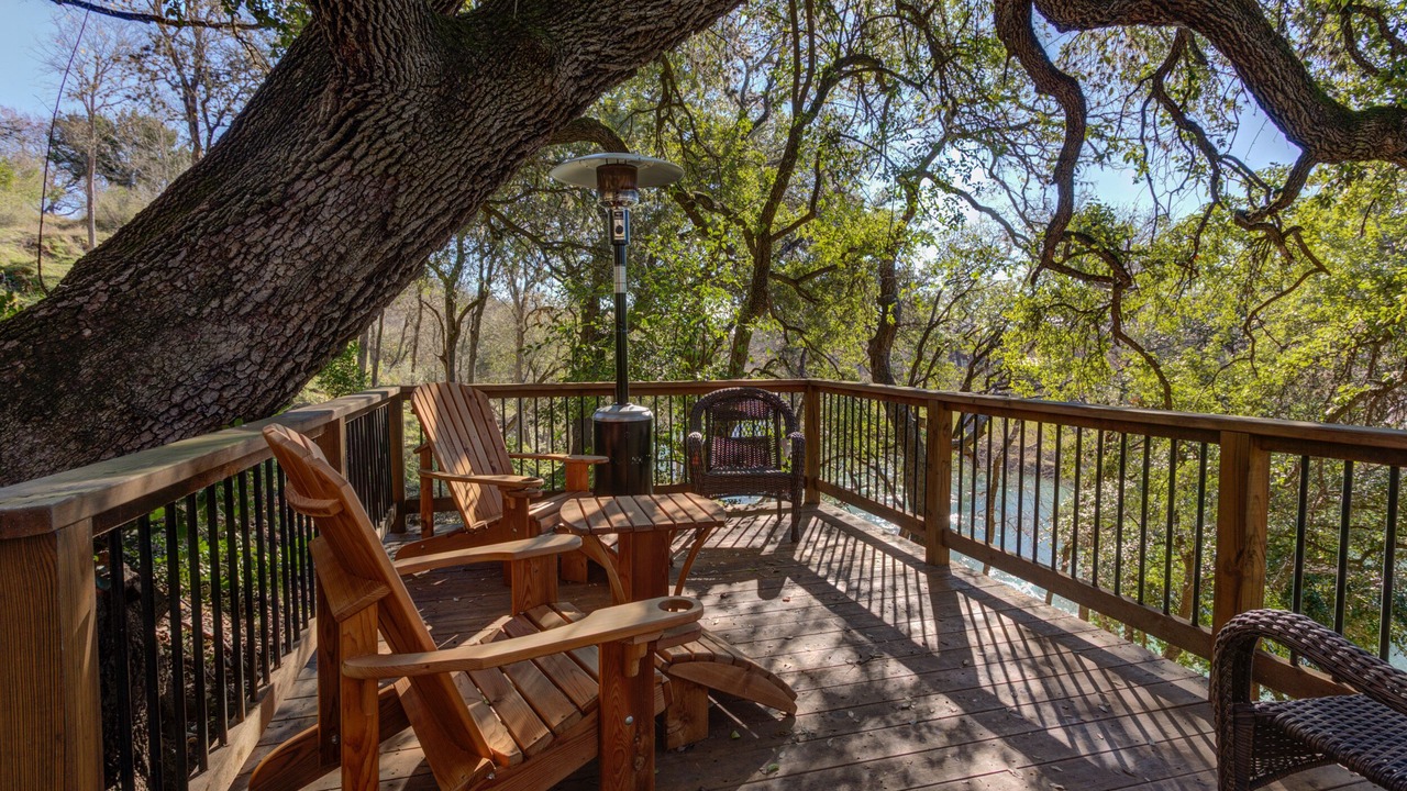Photo of Others in Gruene