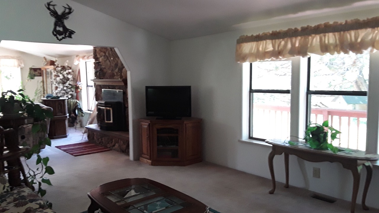 Photo of Livingroom in Robertson