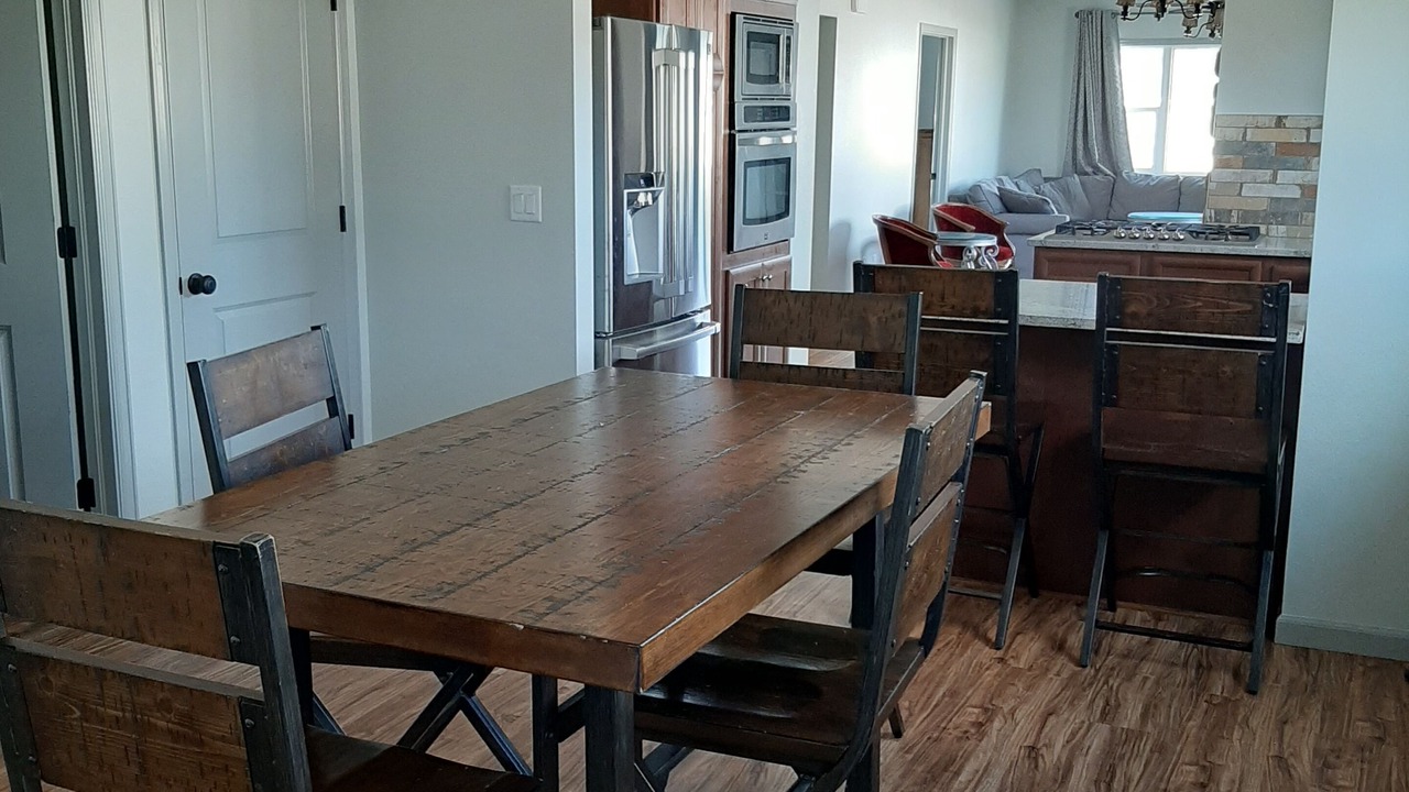 Photo of Livingroom in Saratoga