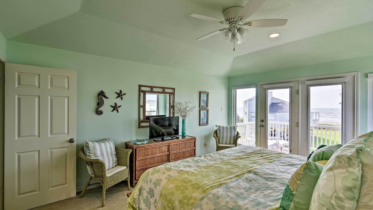 Photo of Bedroom in Indian Beach