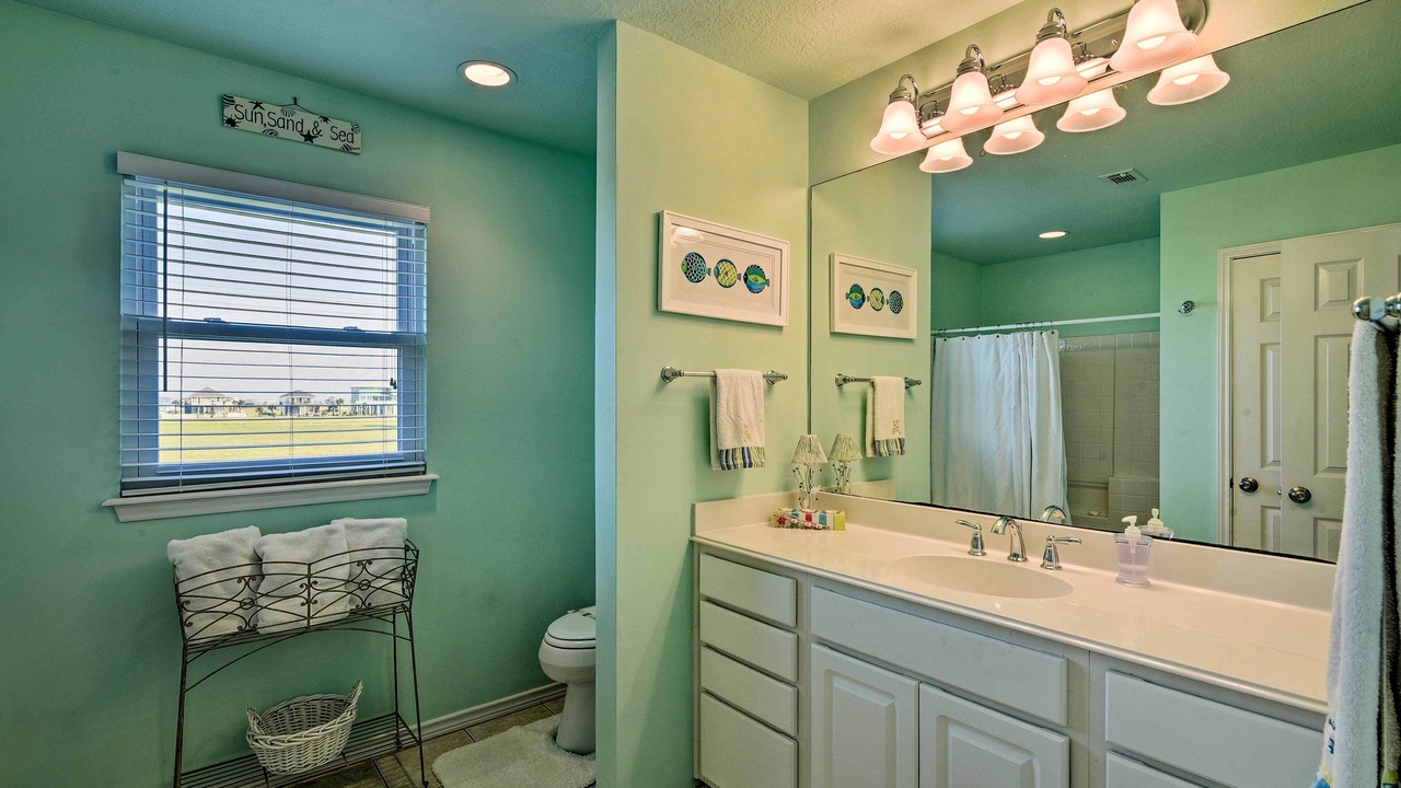 Photo of Bathroom in Indian Beach