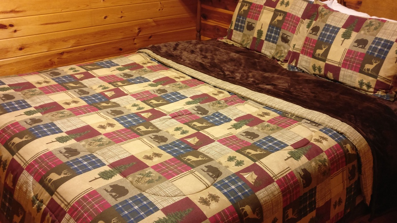 Photo of Bedroom in Mountain Pine