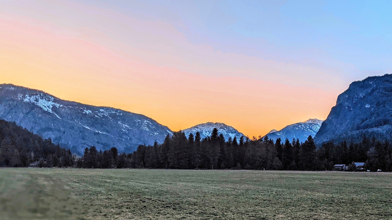 Photo of Others in Mazama