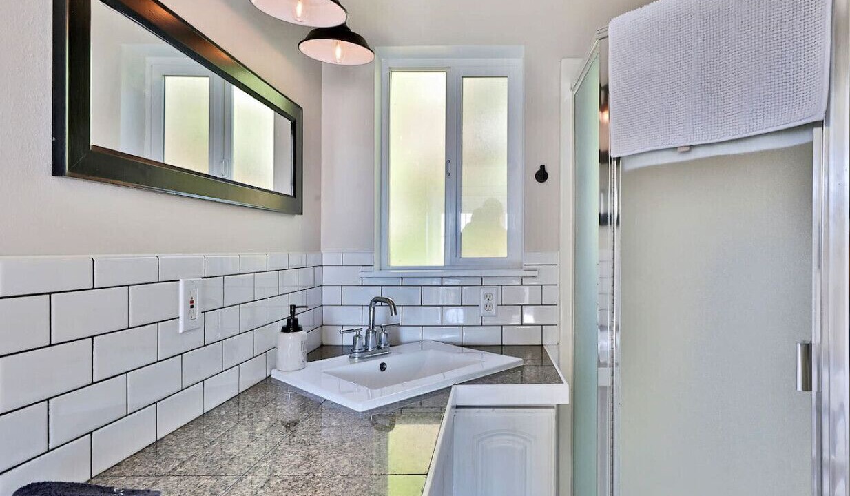 Photo of Bathroom in Clinton