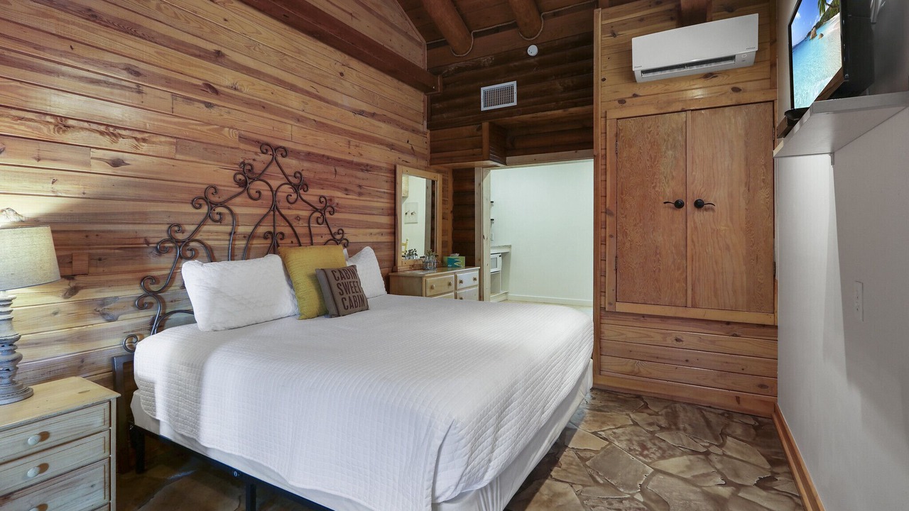 Photo of Bedroom in Wimberley