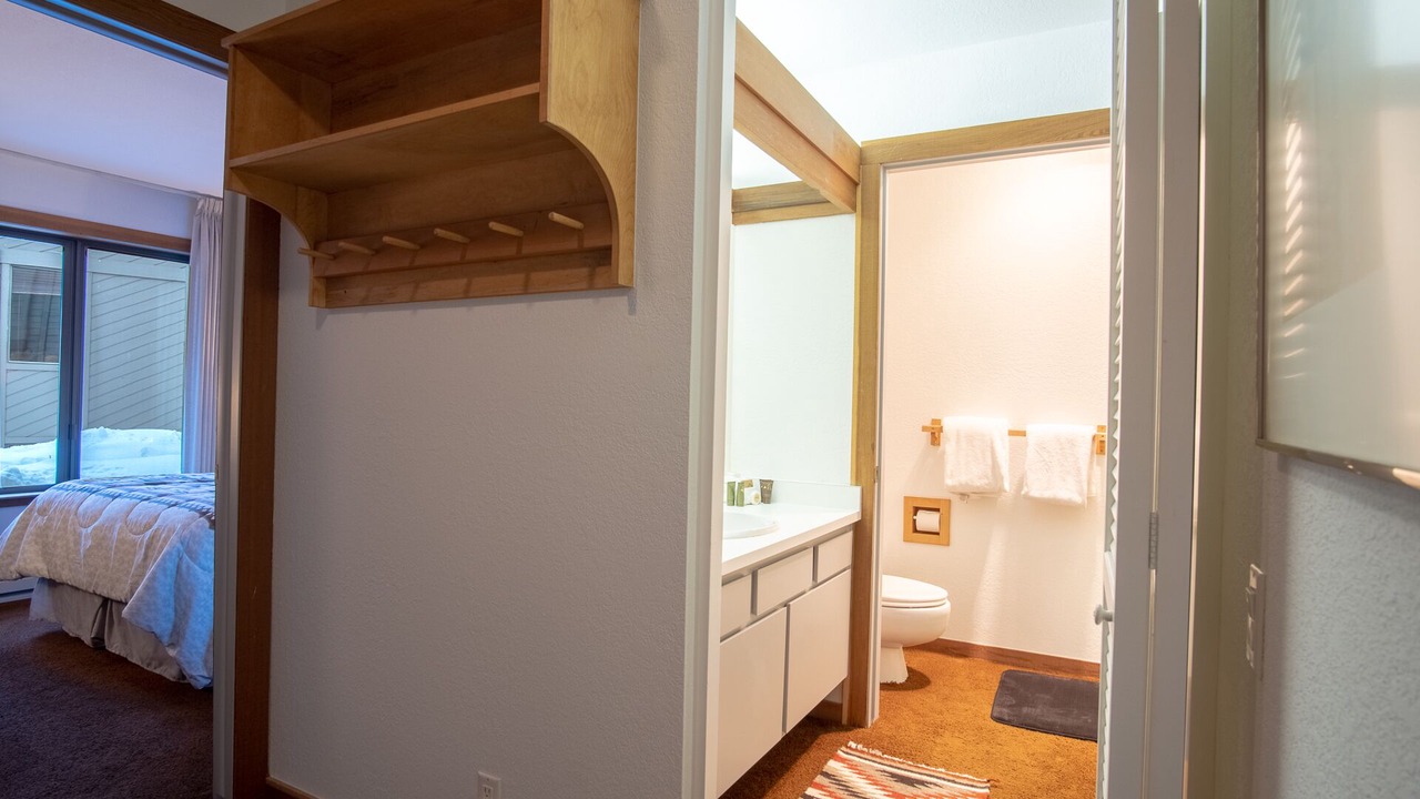 Photo of Bathroom in Elkhorn