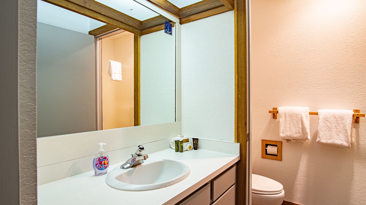 Photo of Bathroom in Elkhorn