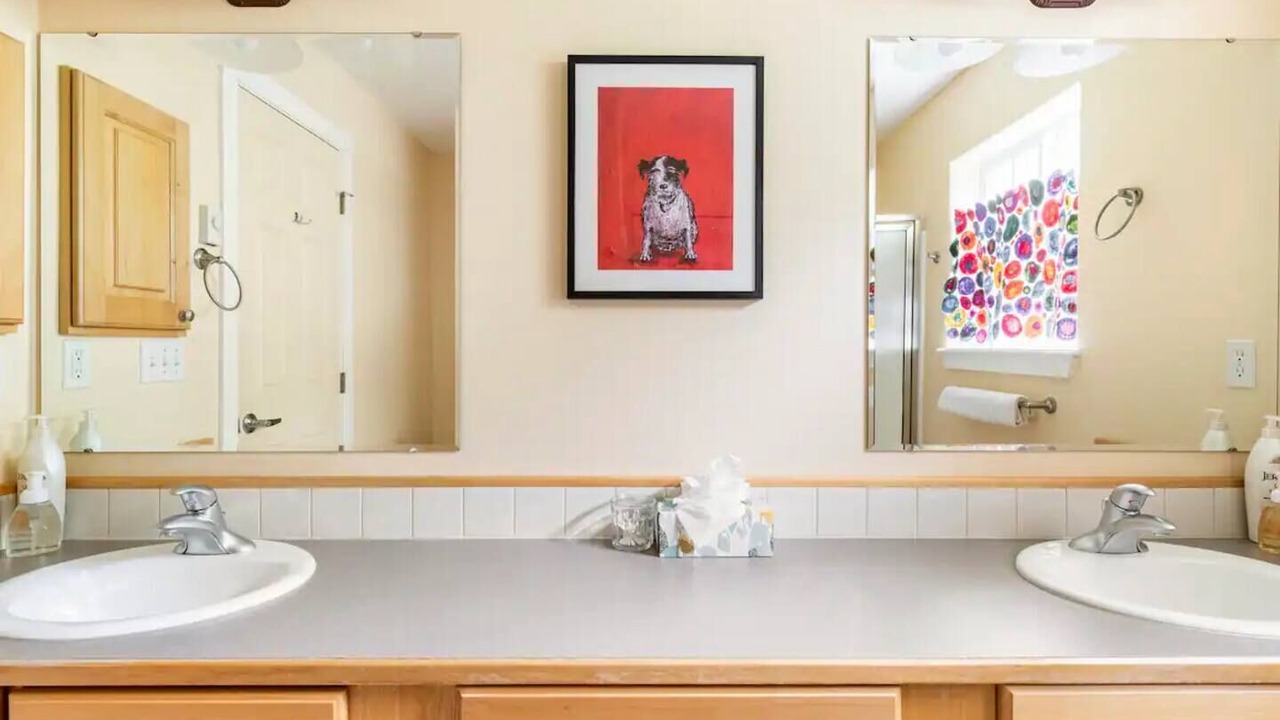 Photo of Bathroom in Creekside Meadows