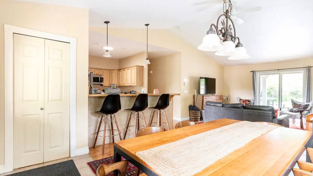 Photo of Bedroom in Creekside Meadows