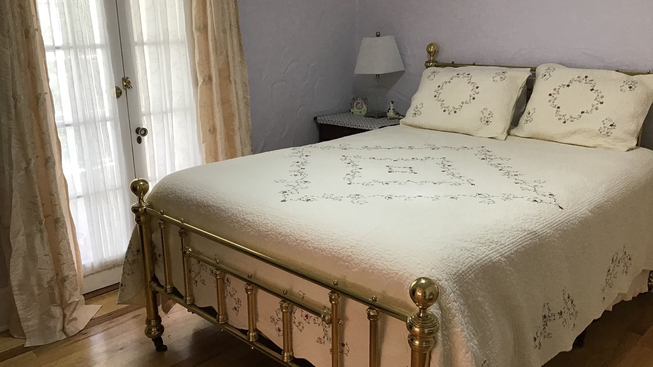 Photo of Bedroom in Gulf Hills