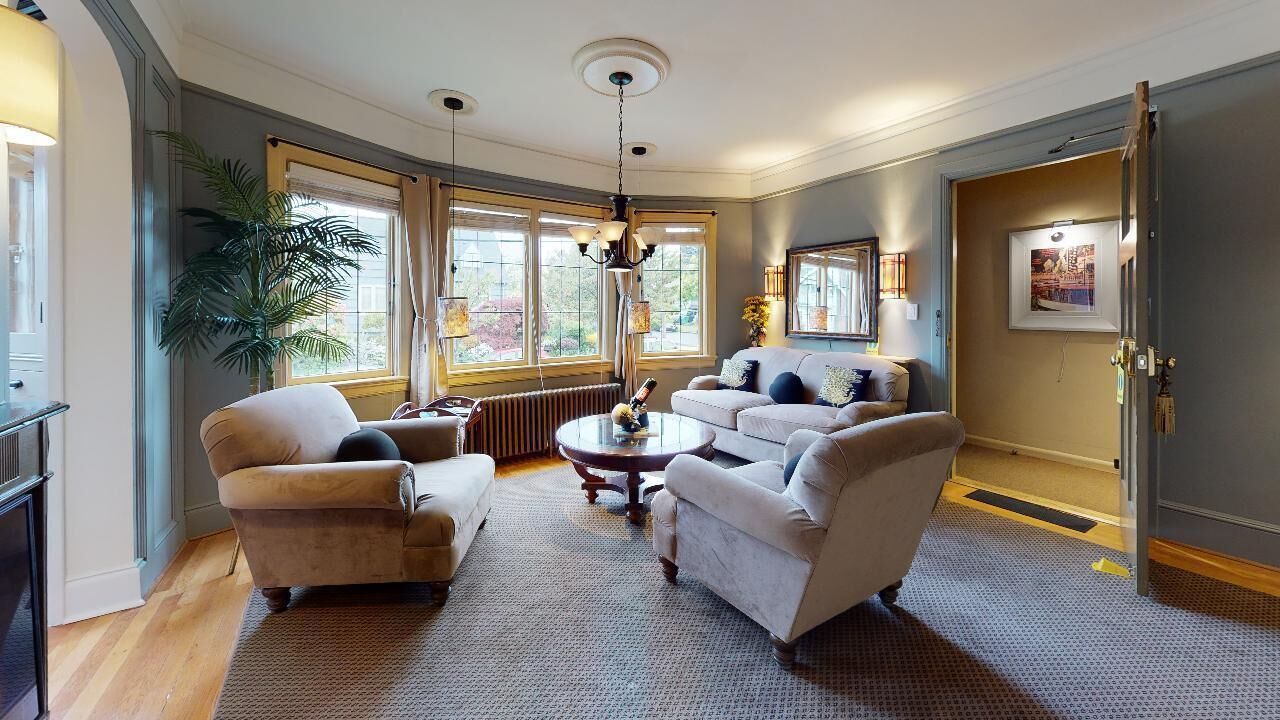 Photo of Livingroom in Fremont