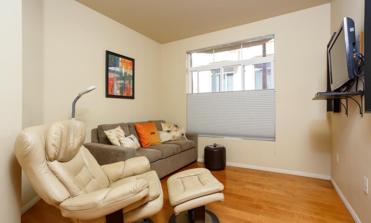 Photo of Livingroom in Bankers Hill