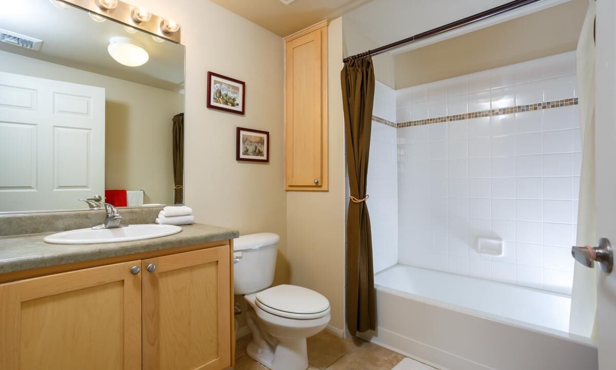 Photo of Bathroom in Bankers Hill