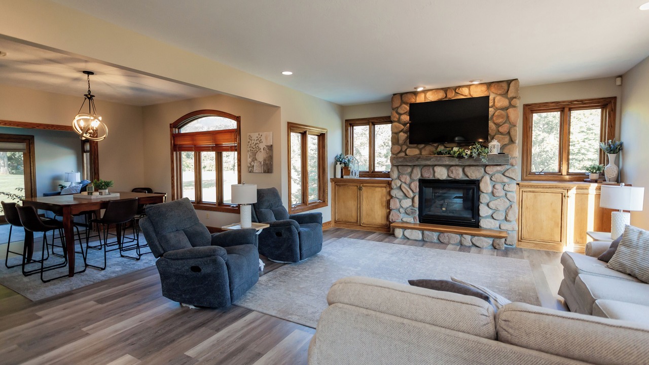 Photo of Livingroom in Linn Grove