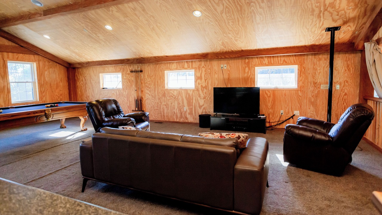 Photo of Livingroom in Linn Grove