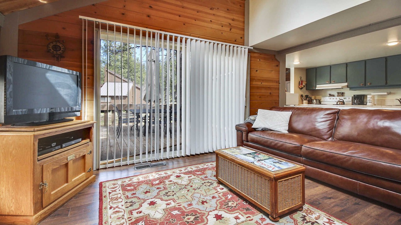 Photo of Livingroom in Overlook Park