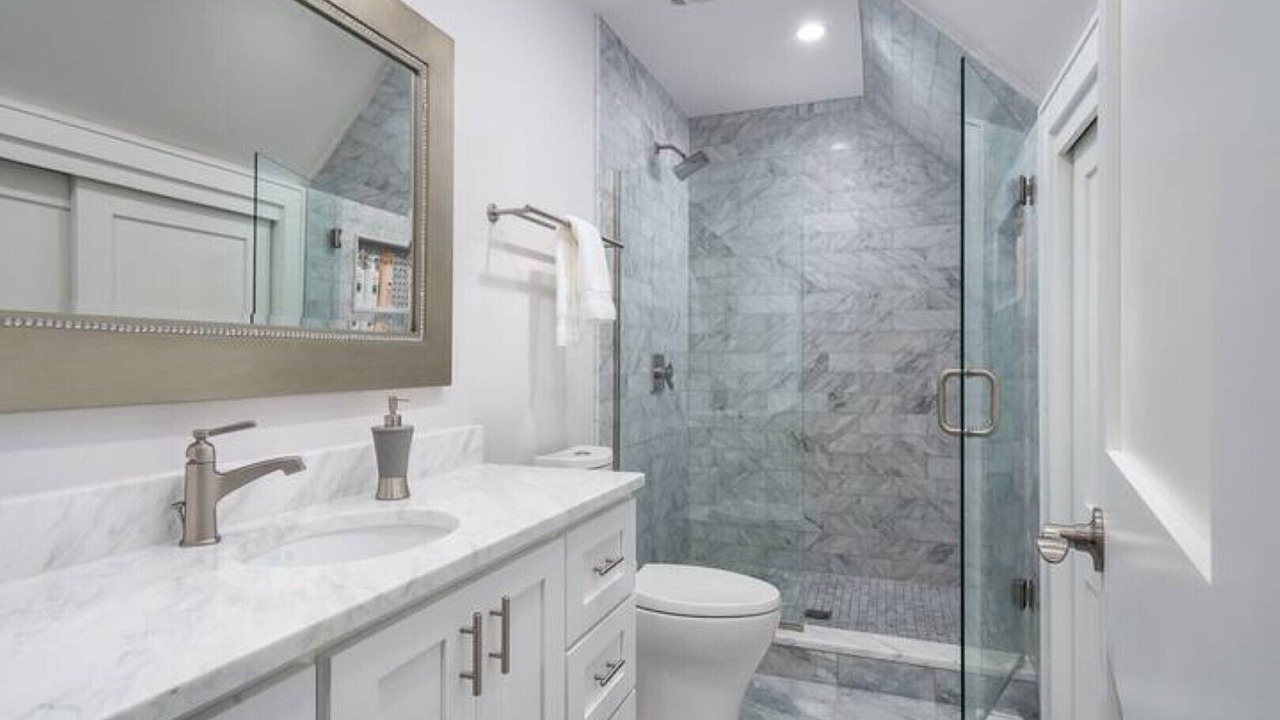 Photo of Bathroom in Grandview Heights