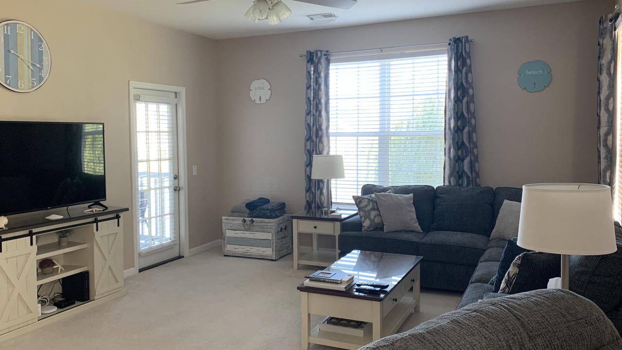 Photo of Livingroom in Sunset Beach