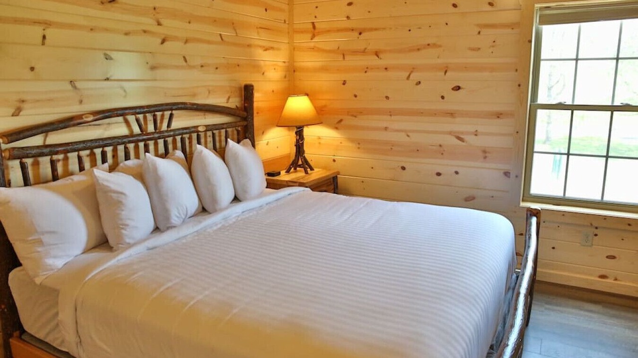 Photo of Bedroom in Millersburg