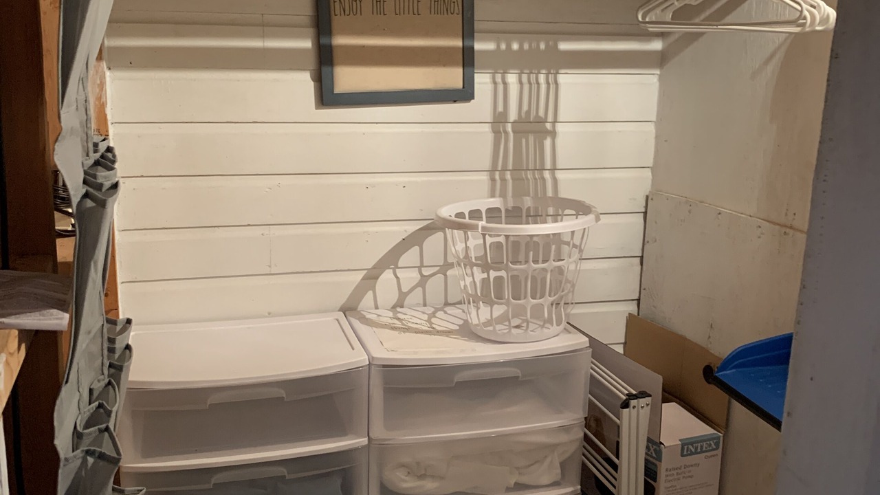 Photo of Bedroom in Lakeside