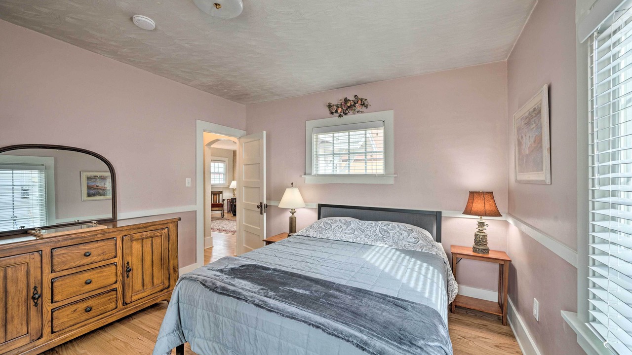 Photo of Bedroom in Cody