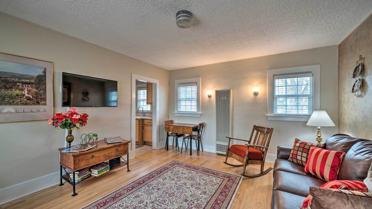 Photo of Livingroom in Cody