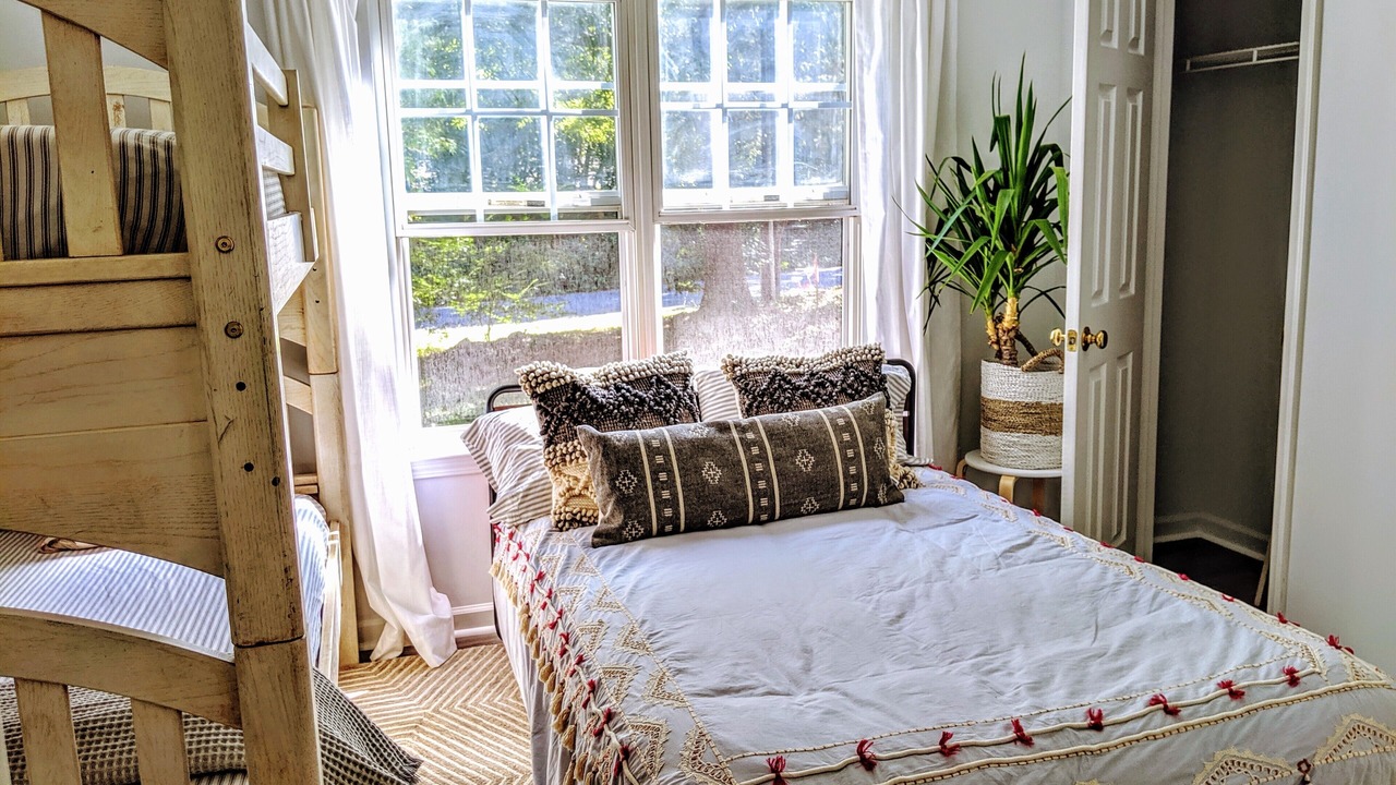 Photo of Bedroom in Matthews