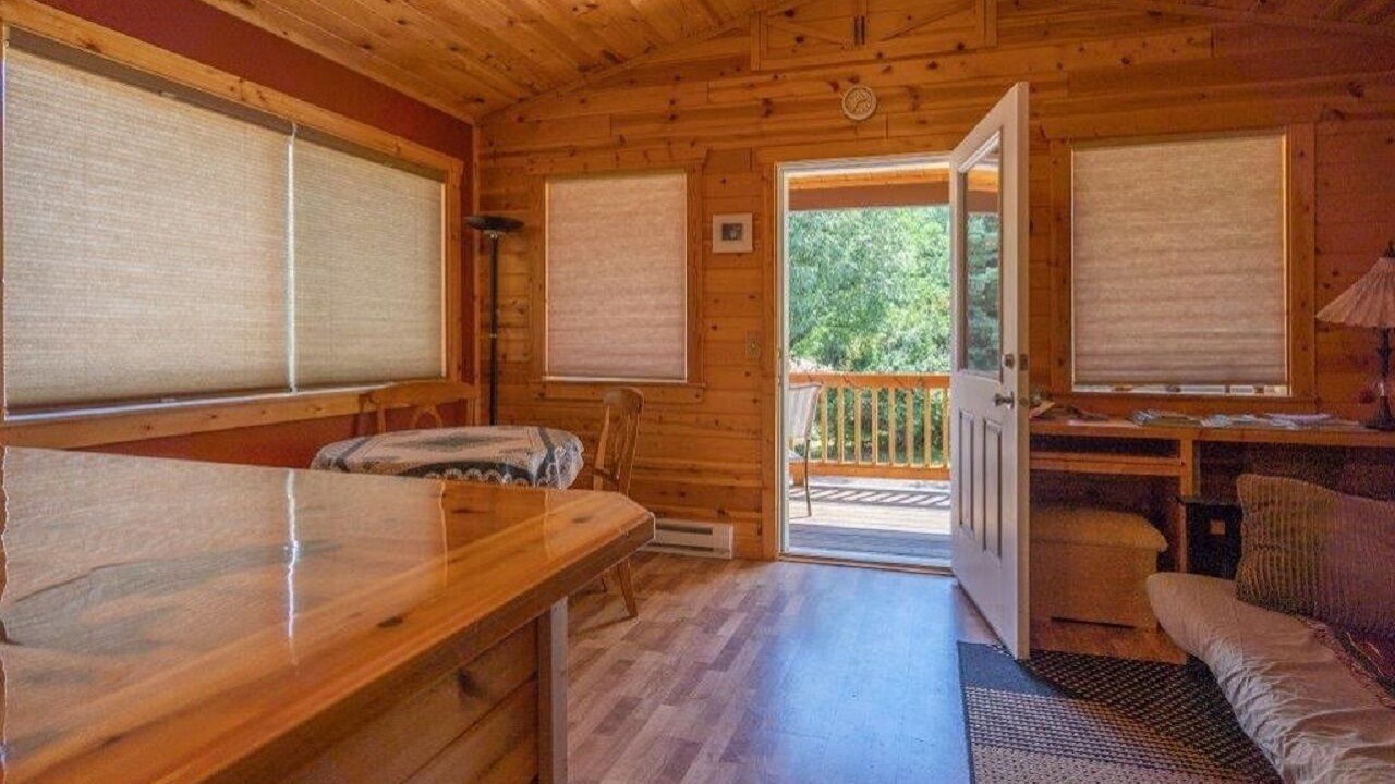Photo of Livingroom in Livingston