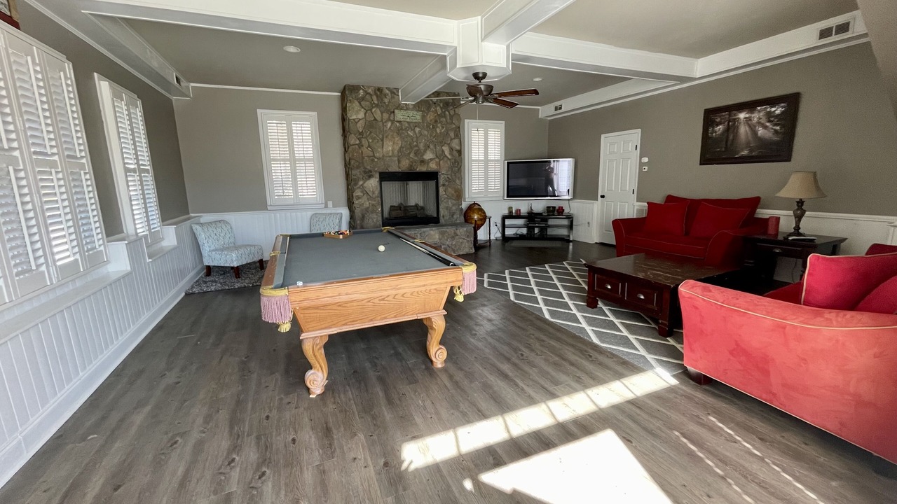 Photo of Livingroom in Bowling Green