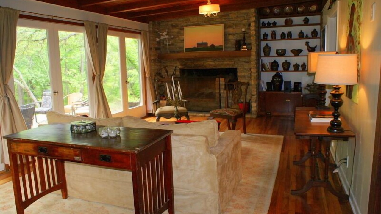 Photo of Bedroom in Wimberley