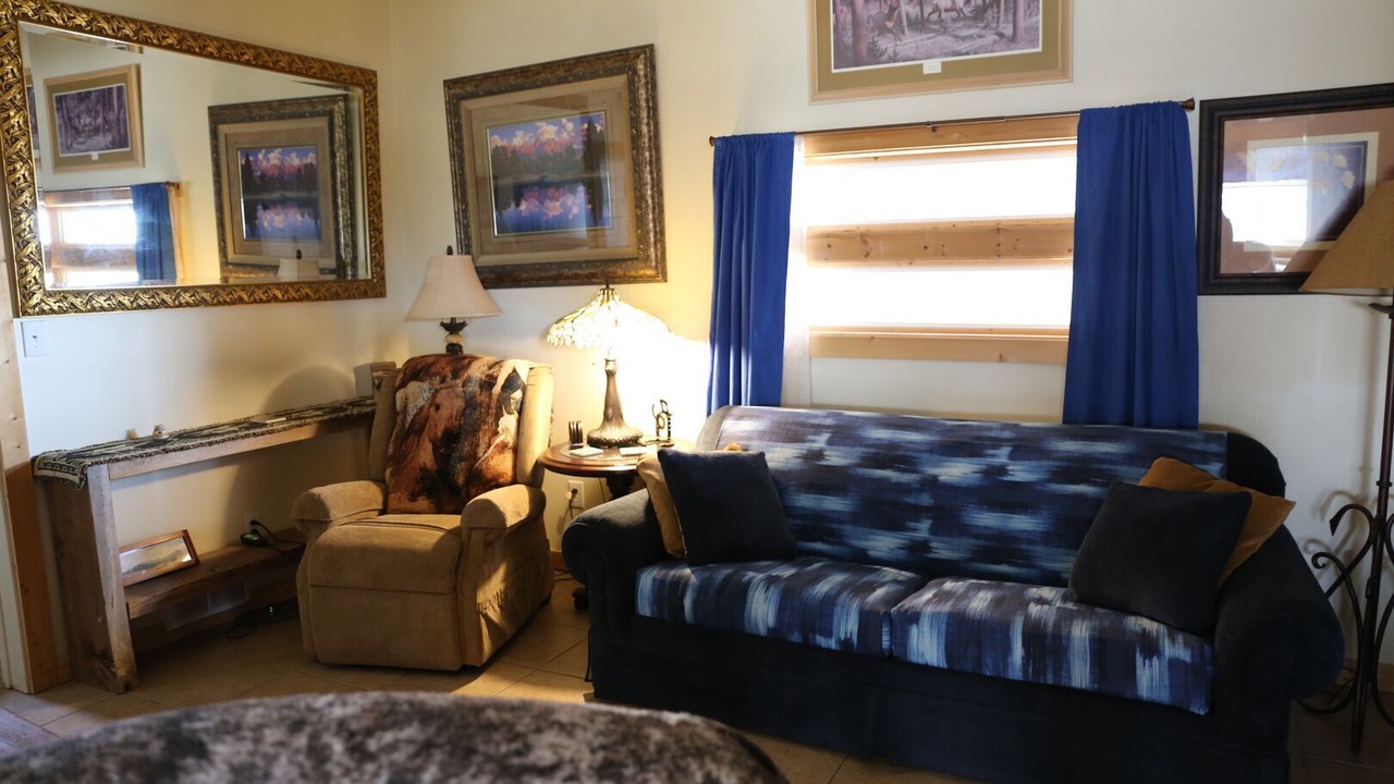 Photo of Livingroom in Cody