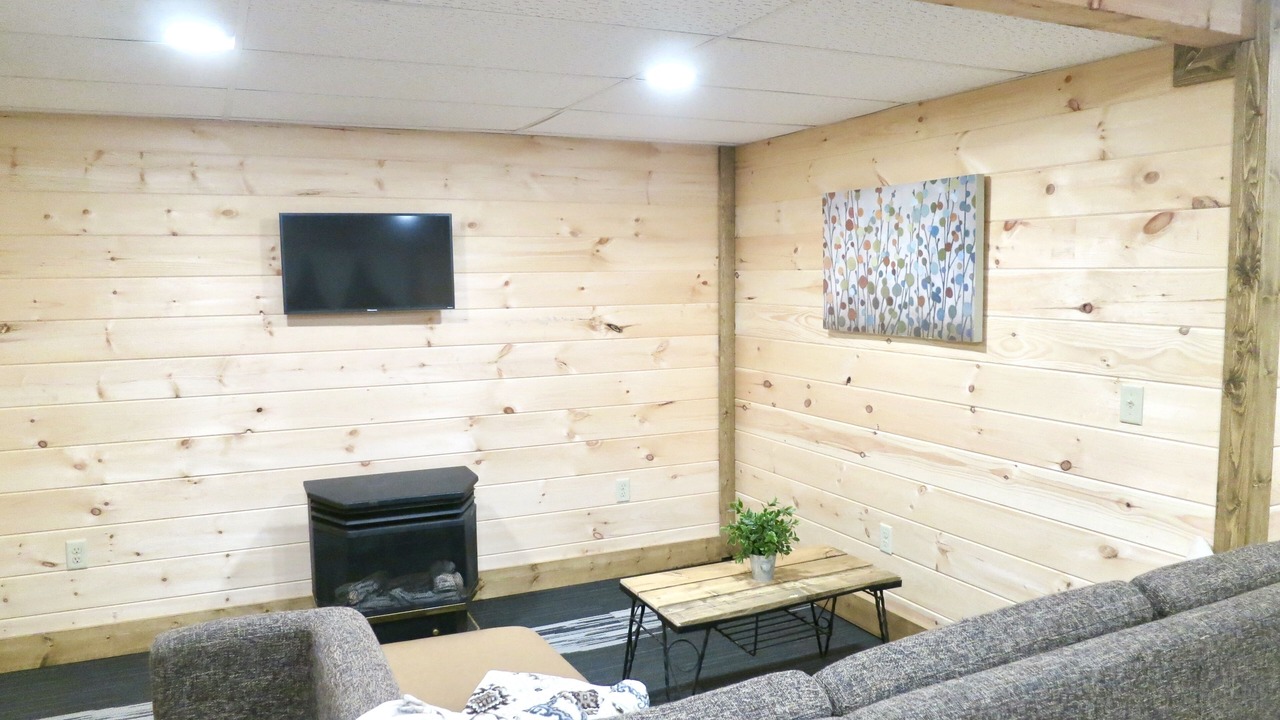 Photo of Bedroom in Nelsonville