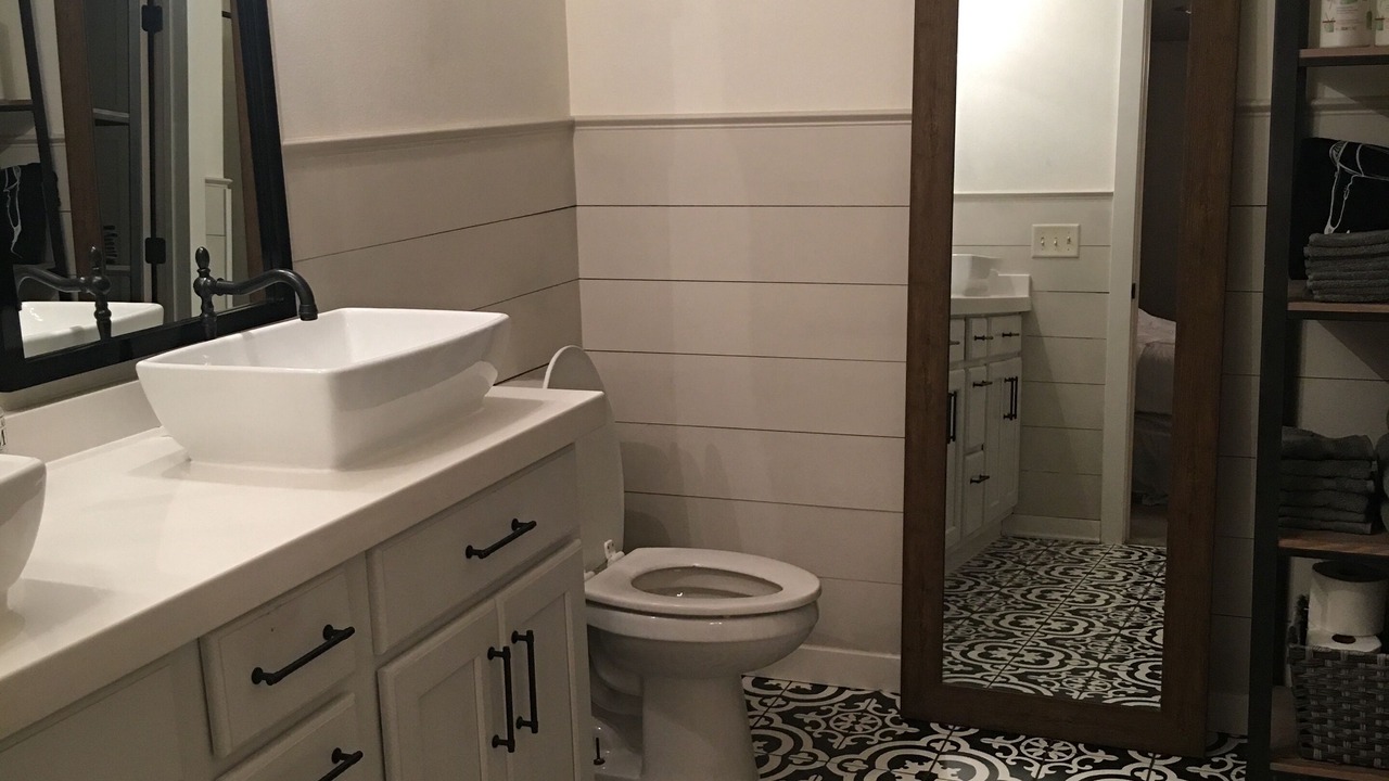 Photo of Bathroom in Spearfish